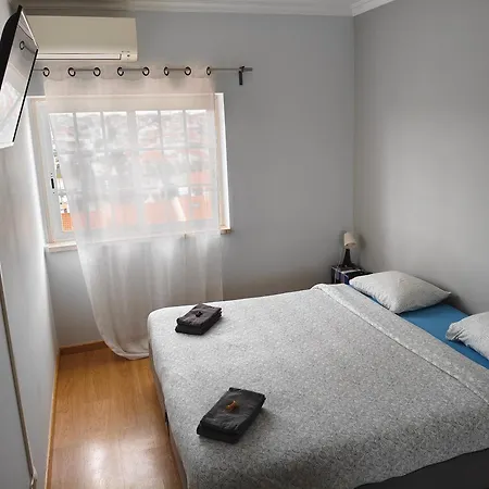 Pensión Residencial Marialva Park Corroios